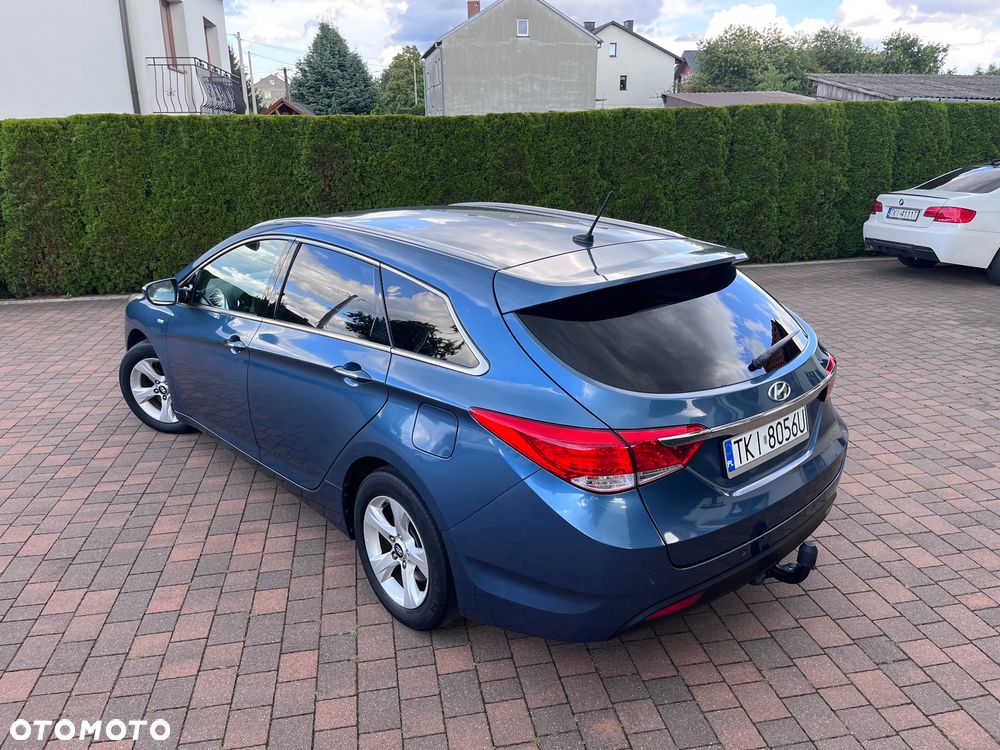 Hyundai i40 Kombi 1.6 Trend - 36