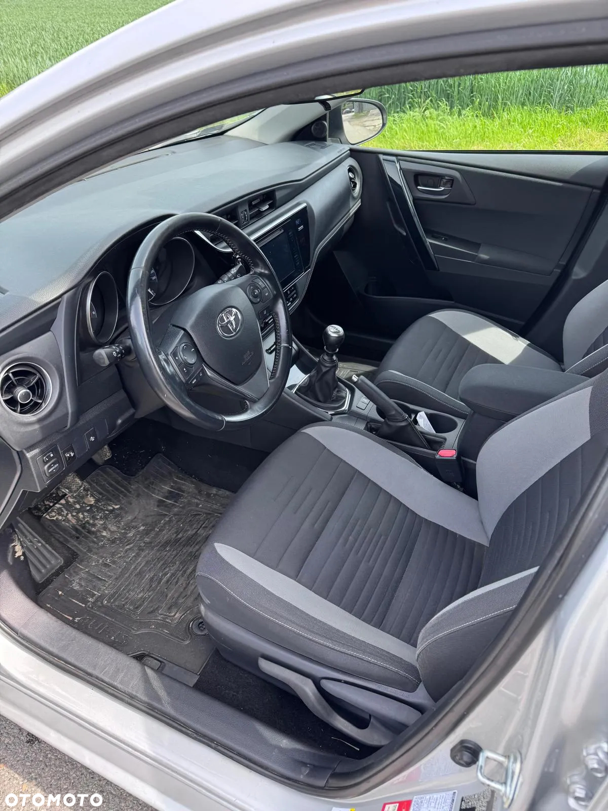 Toyota Auris 1.6 Active - 11