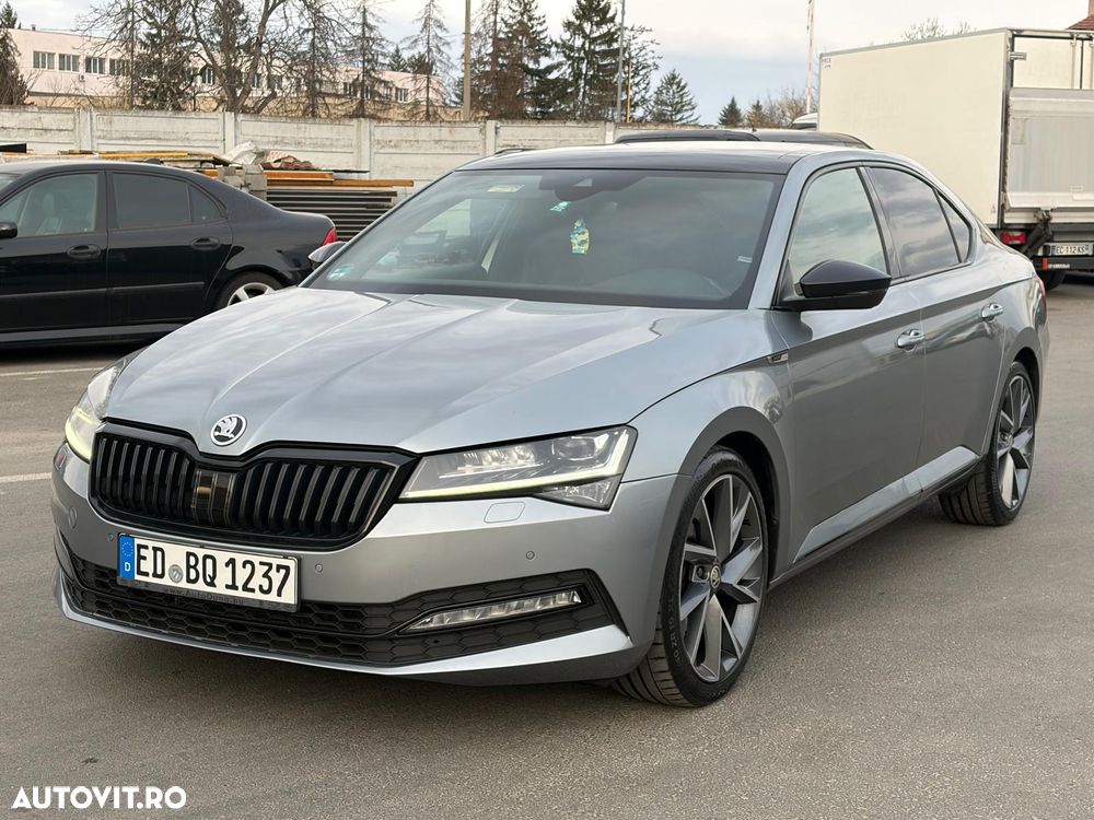 Skoda Superb 2.0 TDI DSG Sportline - 12