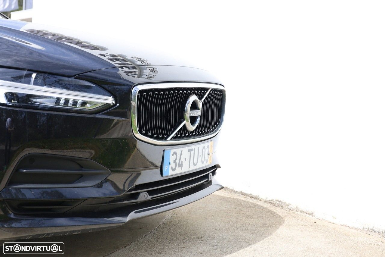 Volvo S90 2.0 D4 Momentum Geartronic - 21