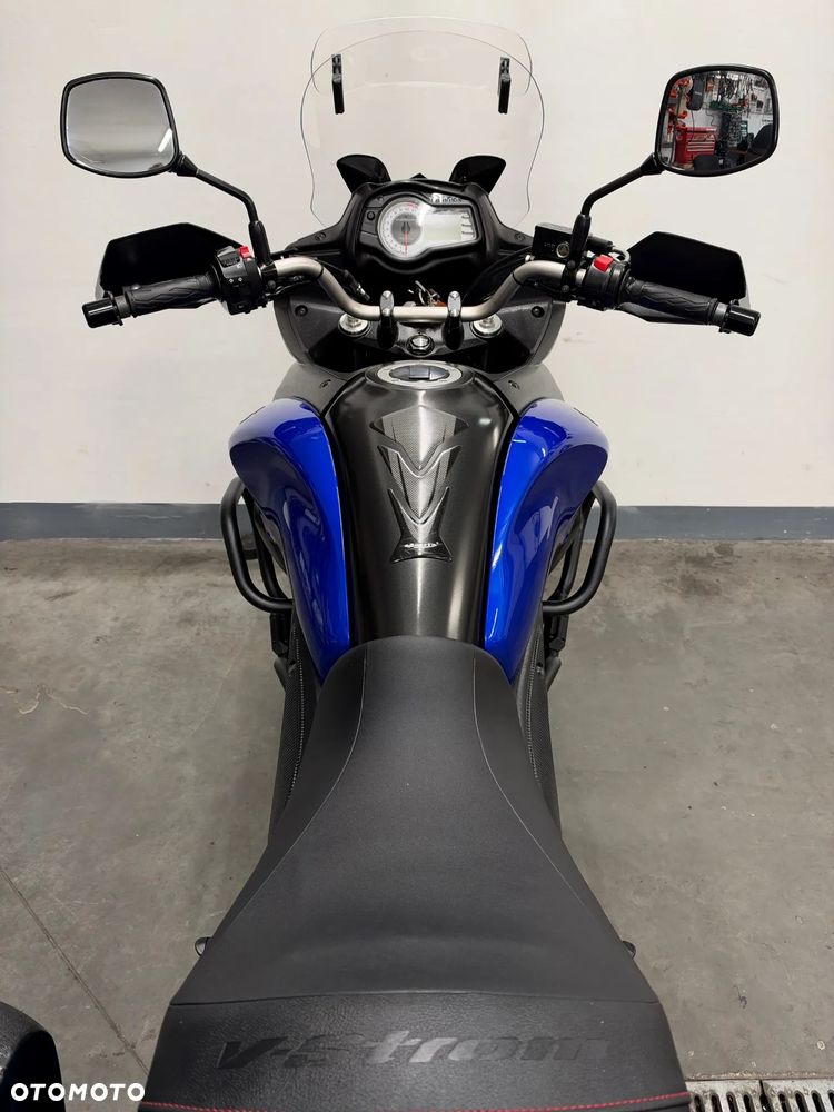Suzuki V-STROM - 39