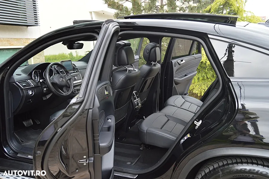 Mercedes-Benz GLE 350 d 4Matic 9G-TRONIC AMG Line - 4