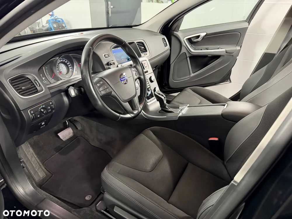 Volvo S60 D3 Geartronic Kinetic - 10