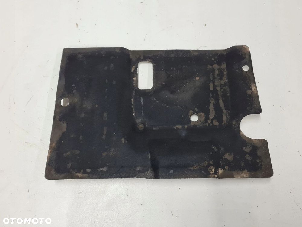 VW T6.1 osłona termiczna wytłumienie wygłuszenie lewy przód 7LA864800D - 2