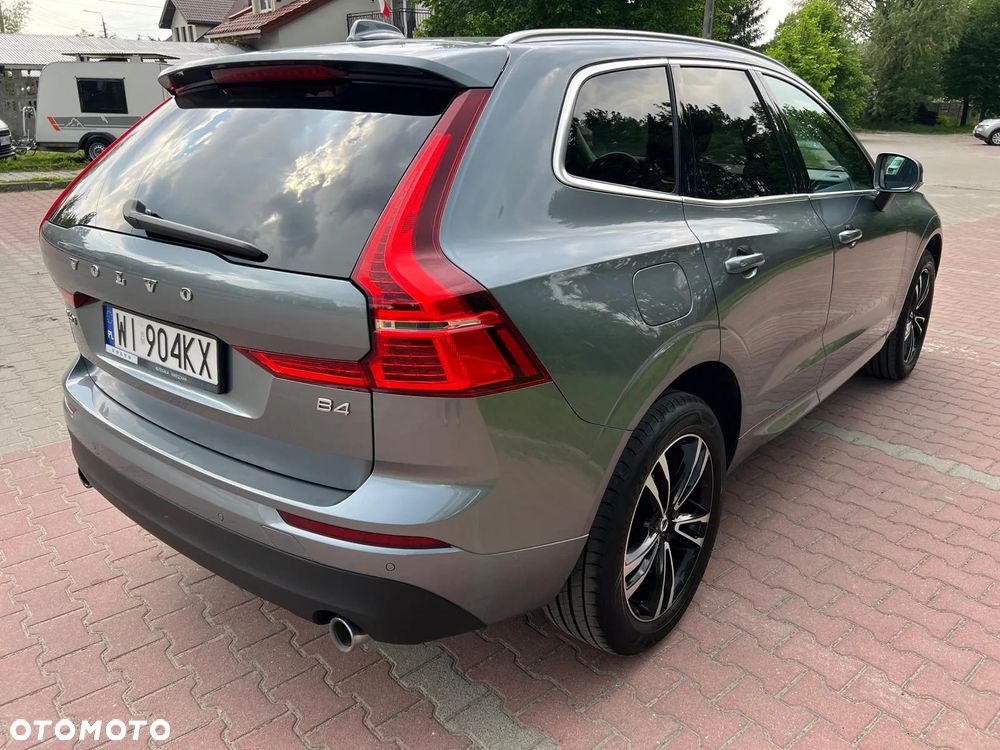 Volvo XC 60 B4 B Momentum Pro - 3
