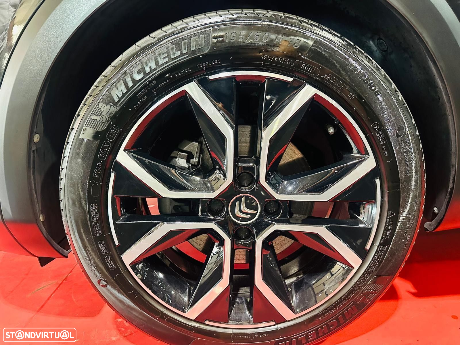 Citroën e-C4 50 kWh Shine - 15