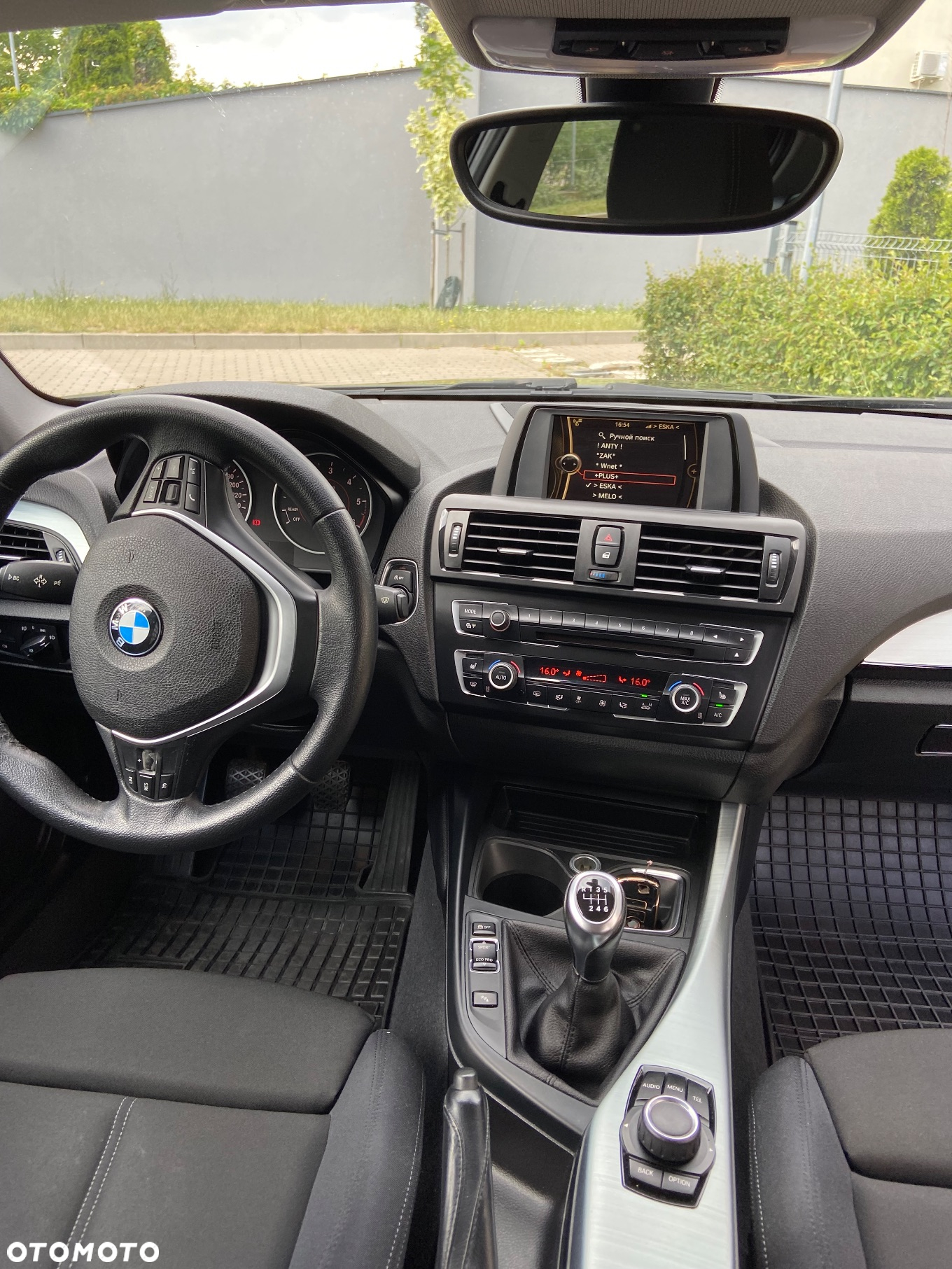 BMW Seria 1 120d - 9
