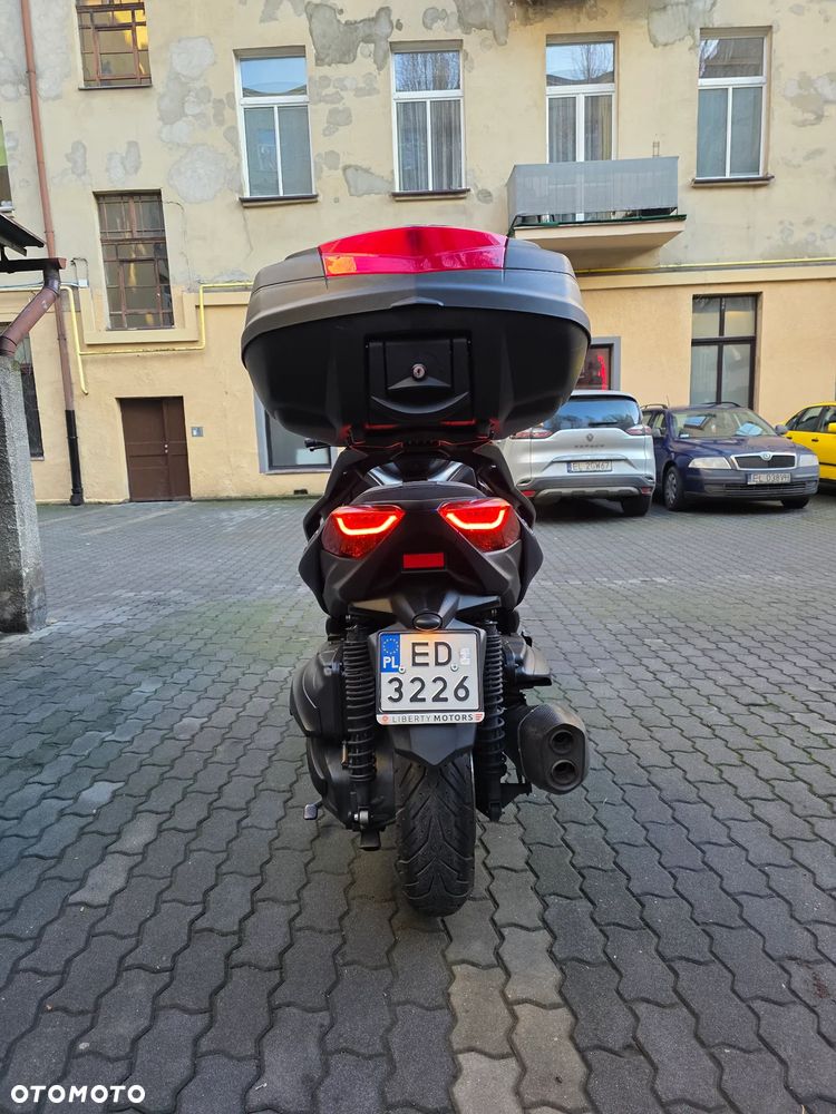 Yamaha X-max - 6