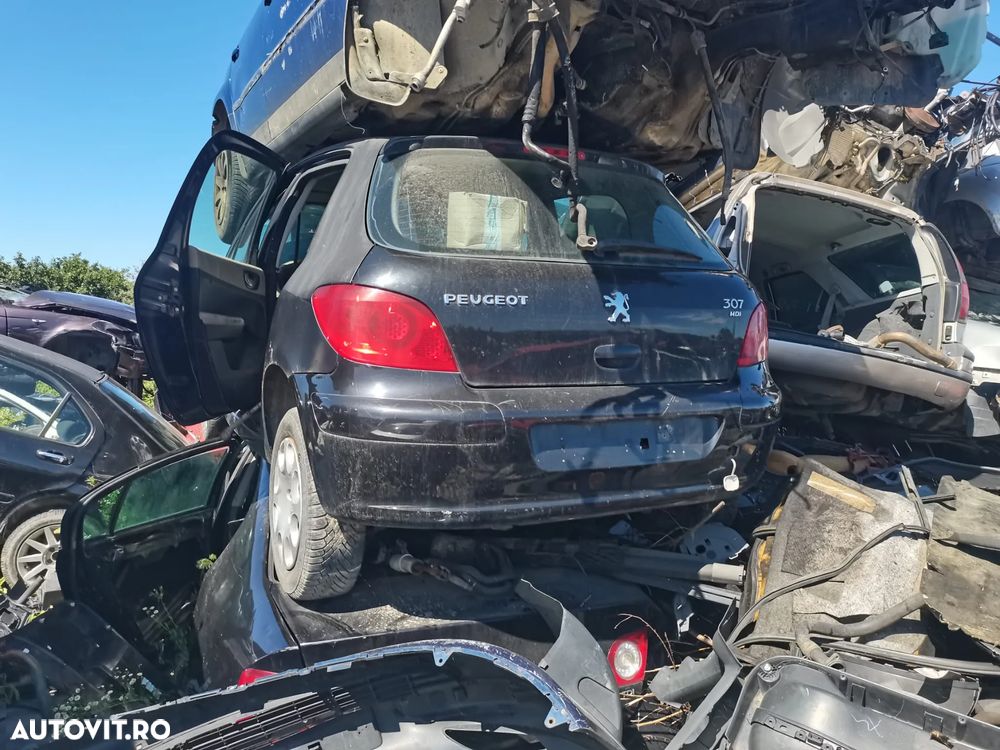Dezmembrez Peugeot 307 HDI - 1