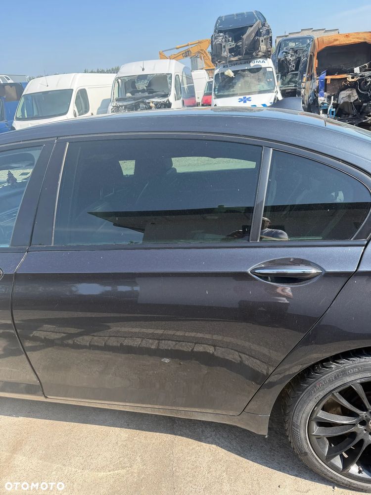 BMW 750iL F01 F02 drzwi tył prawe lub lewe LONG - 1