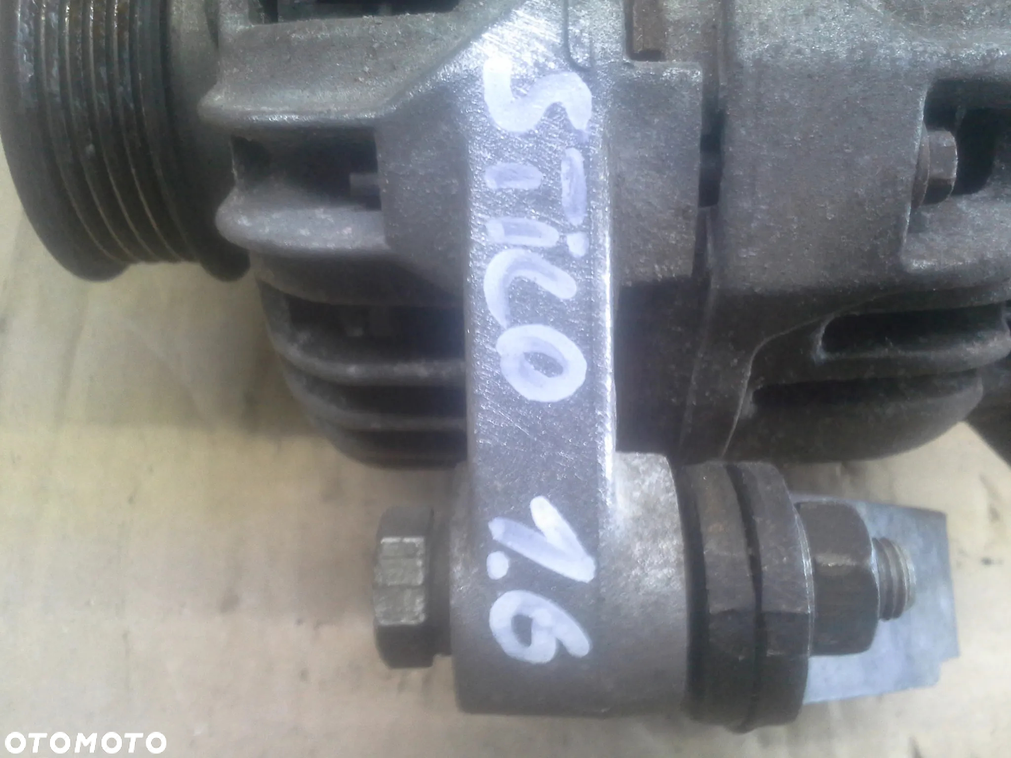 Fiat Stilo 1.6 alternator Bosch 0124325058 90A - 3
