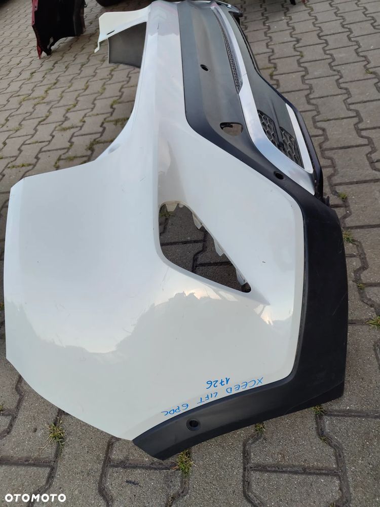 Kia XCeed lift zderzak tył 6PDC - 5