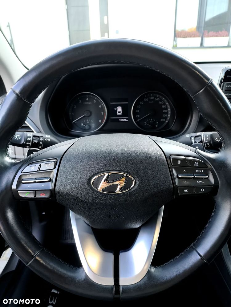 Hyundai i30 Fastback 1.4 T-GDI Comfort DCT - 11