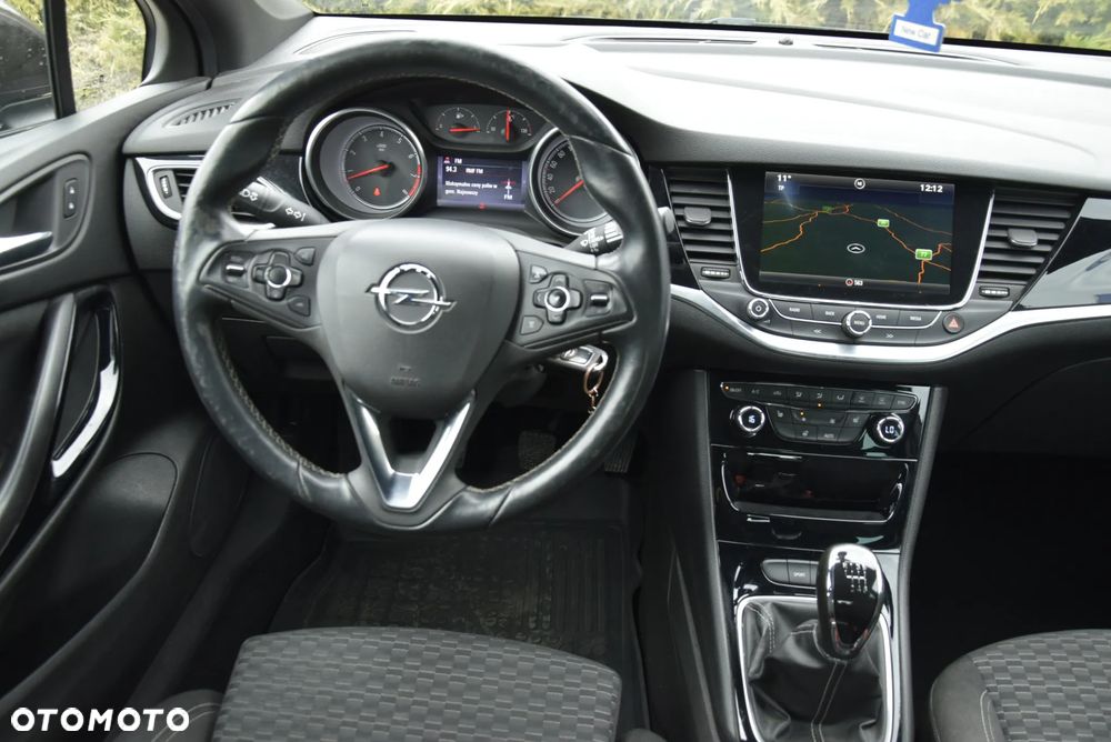 Opel Astra 1.4 T Elite - 18