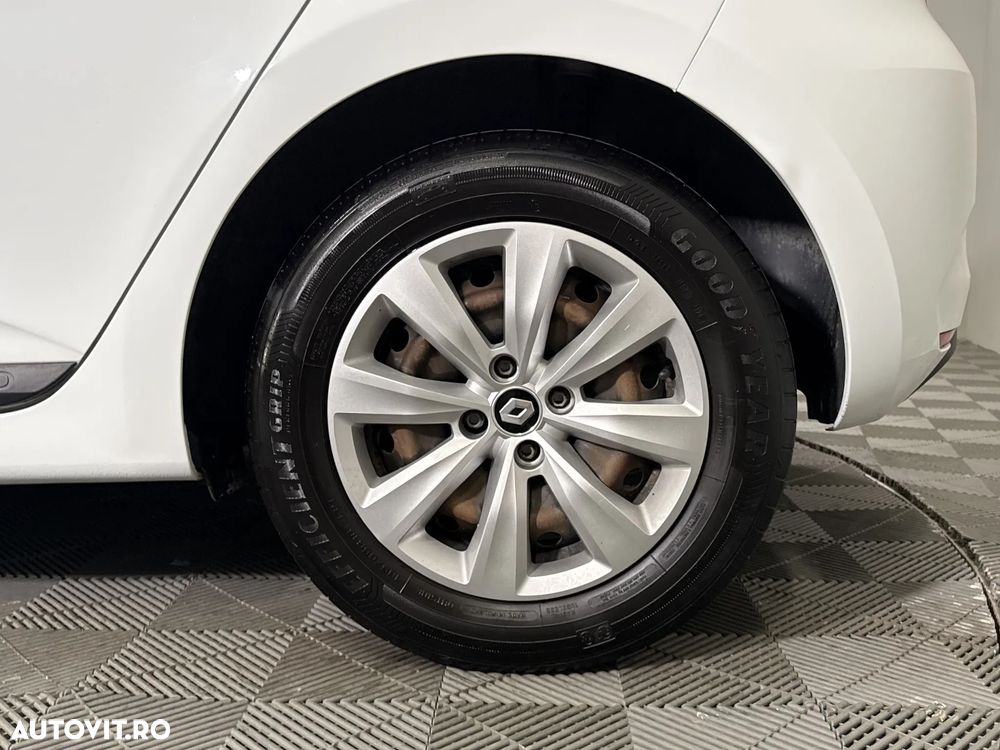 Renault Clio - 14