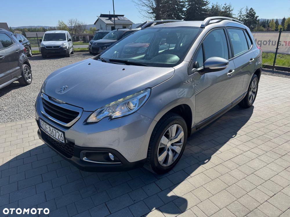 Peugeot 2008 1.2 Pure Tech Style - 11