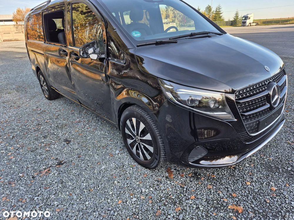 Mercedes-Benz Klasa V 300 d lang 4Matic 9G-TRONIC Avantgarde - 2