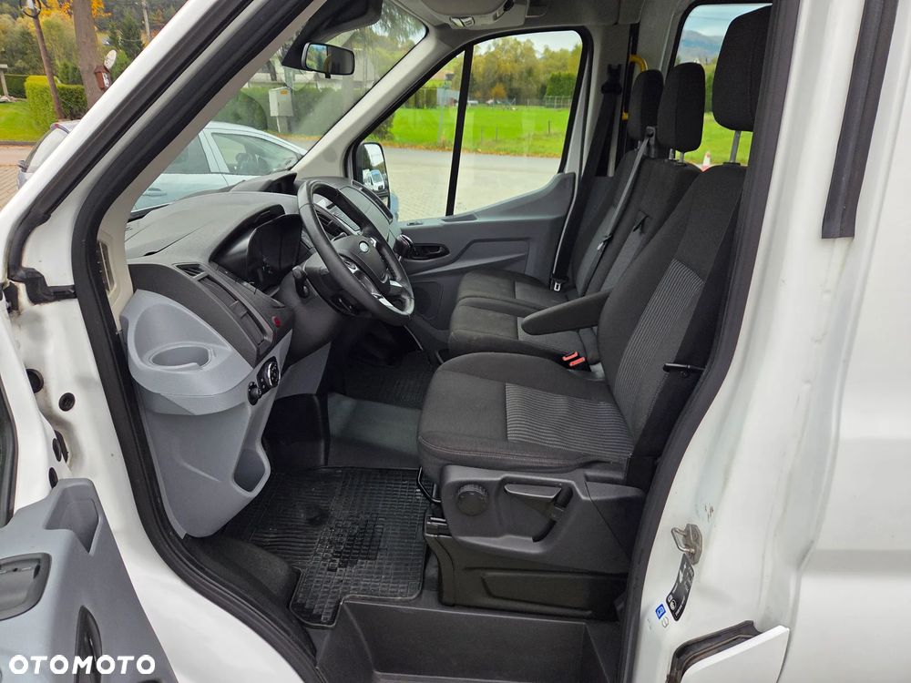 Ford Transit - 8