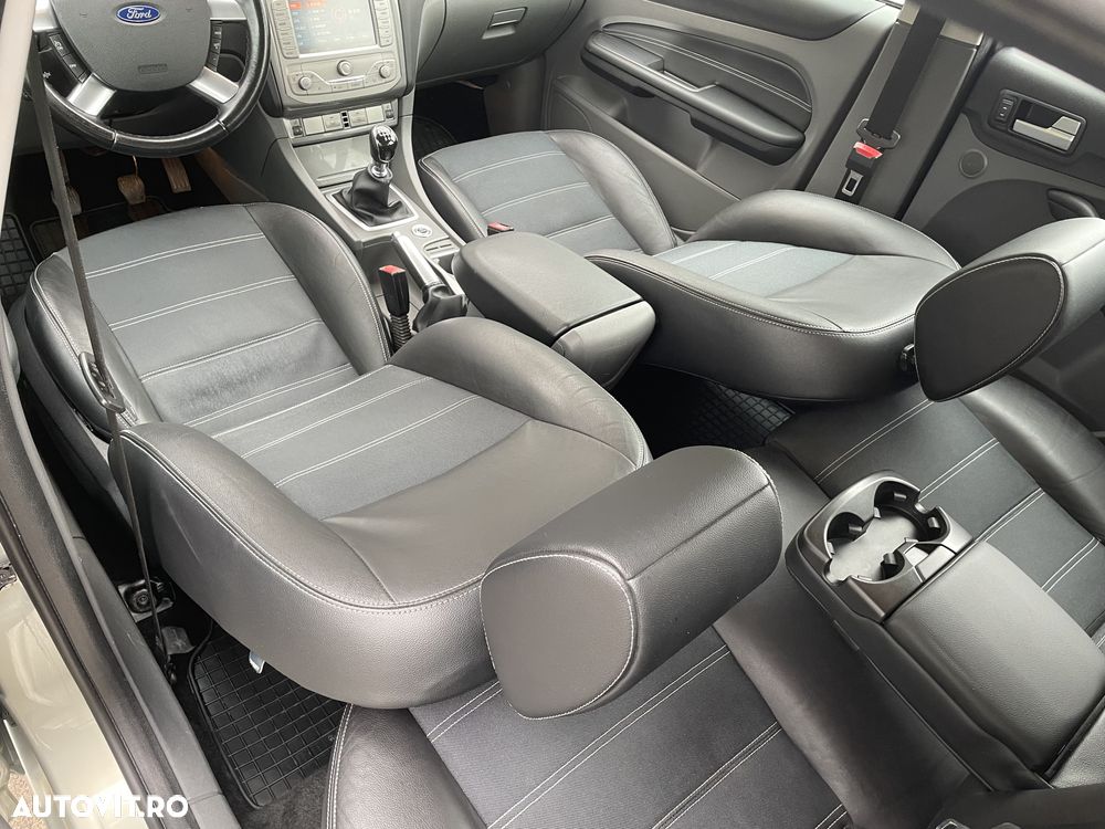 Ford Focus 2.0 TDCi Titanium - 10