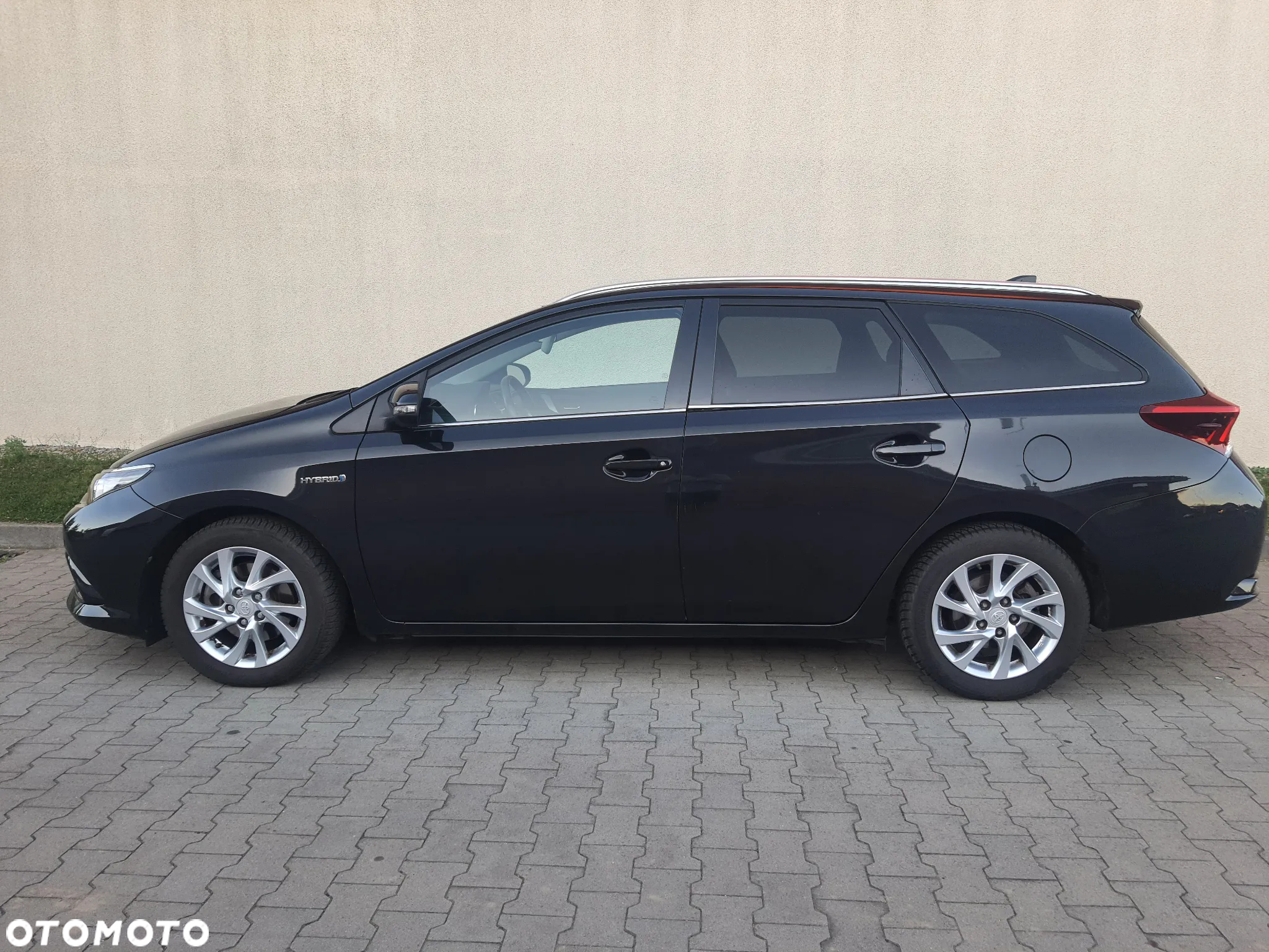 Toyota Auris - 4