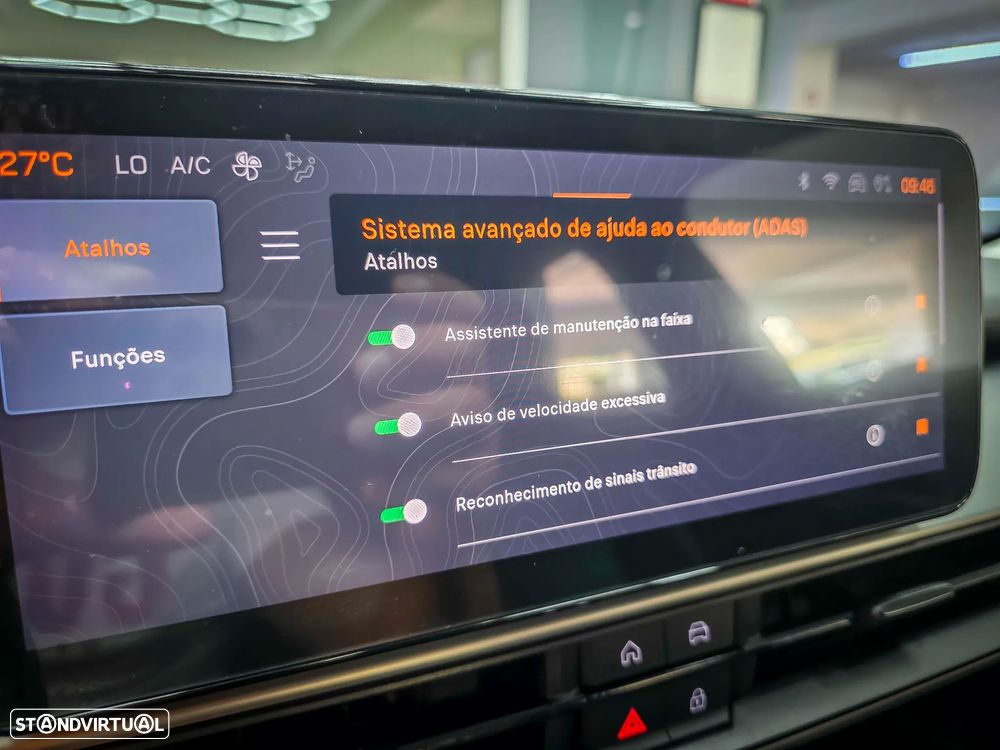 Jeep Avenger 1.2 e-Hybrid Longitude DCT - 25