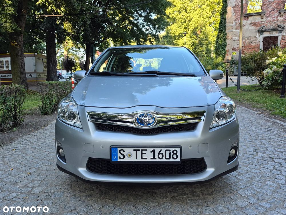 Toyota Auris 1.8 HSD Luna - 2