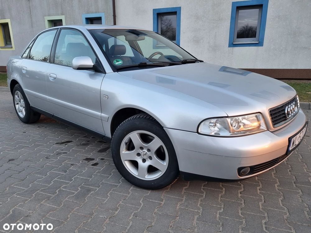 Audi A4 Limousine - 21