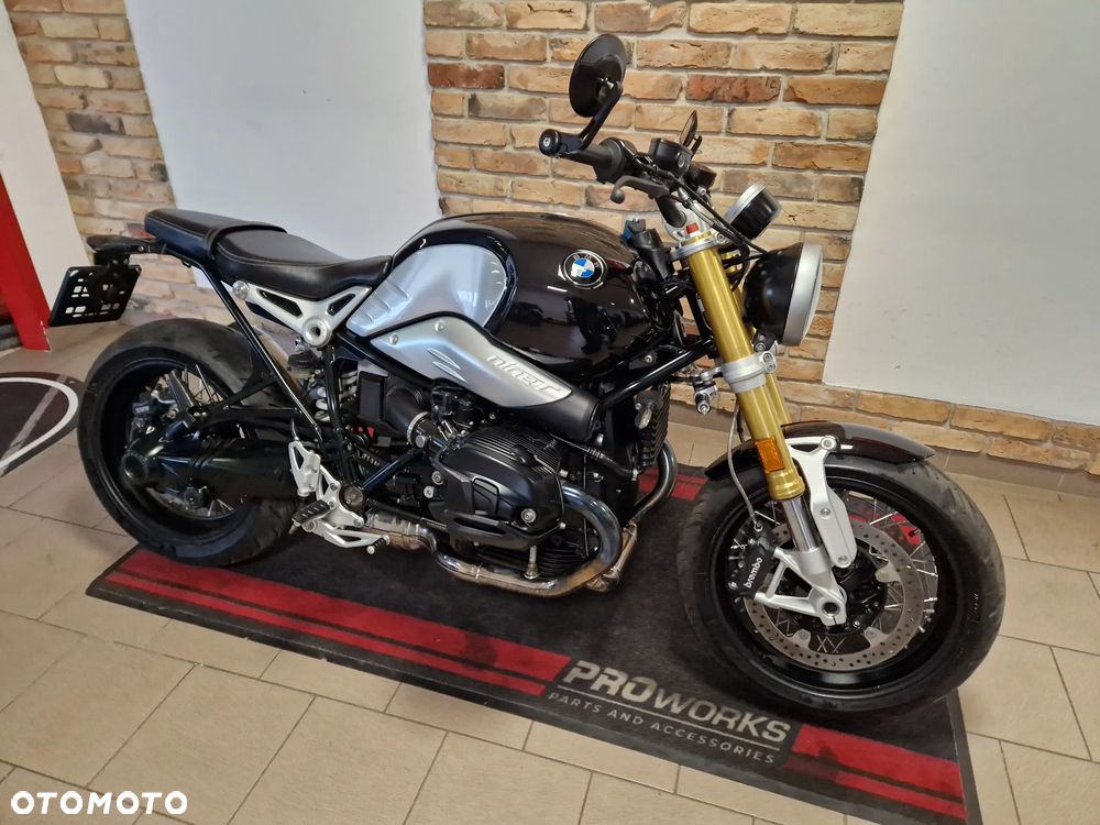 BMW R - 2