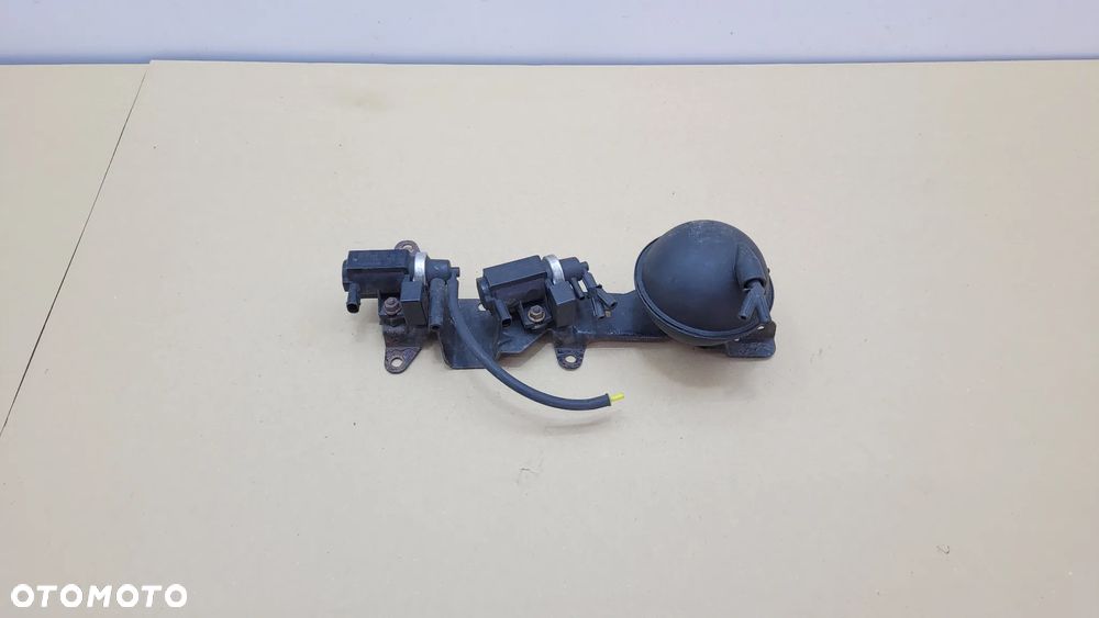 ZAWÓR PODCIŚNIENIA 0A0071531428 Mercedes CRAFTER SPRINTER W906 VITO W639 2.2 CDI 651 - 1