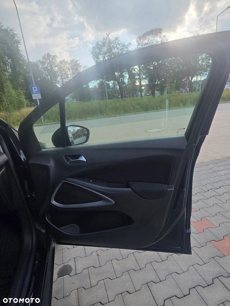 Opel Crossland X - 25