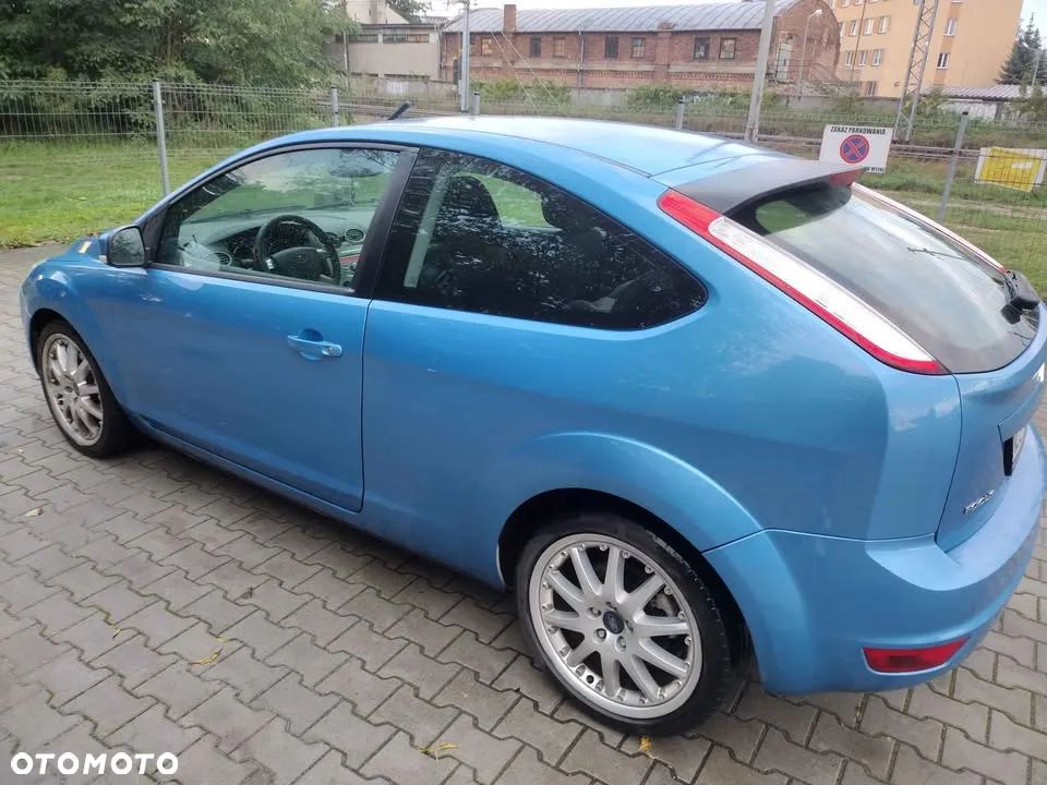 Ford Focus 2.0 TDCi DPF Trend - 4