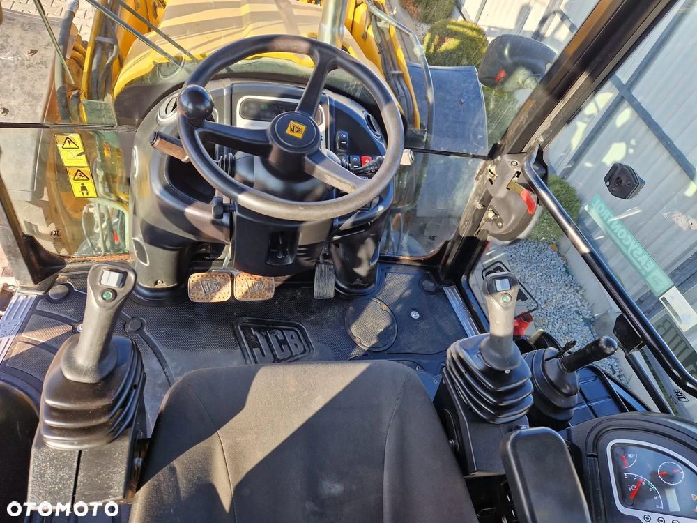 JCB 5CX Wastemaster 4CX * 2015r. * 110KM * Powerslide * Torquelock * Klimatyzacja * - 24