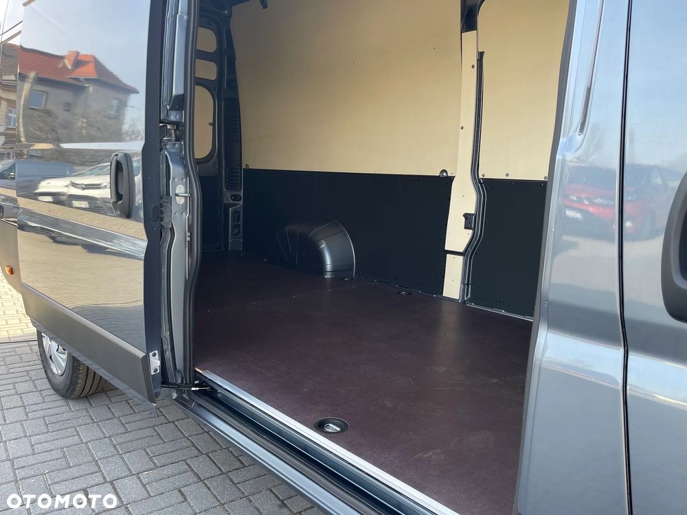 Toyota Proace Max - 14
