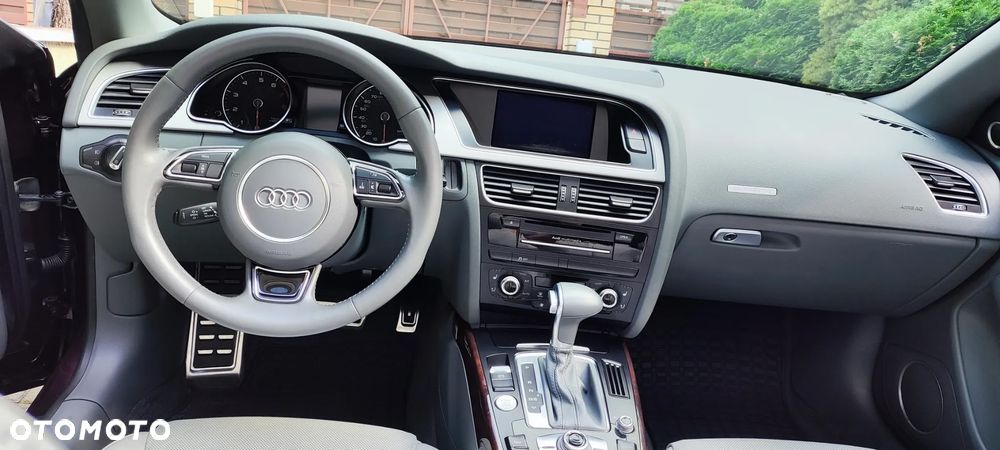 Audi A5 Cabrio - 16