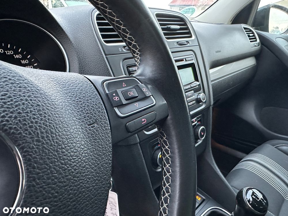 Volkswagen Golf 1.6 TDI DPF BlueMotion Technology MATCH - 20