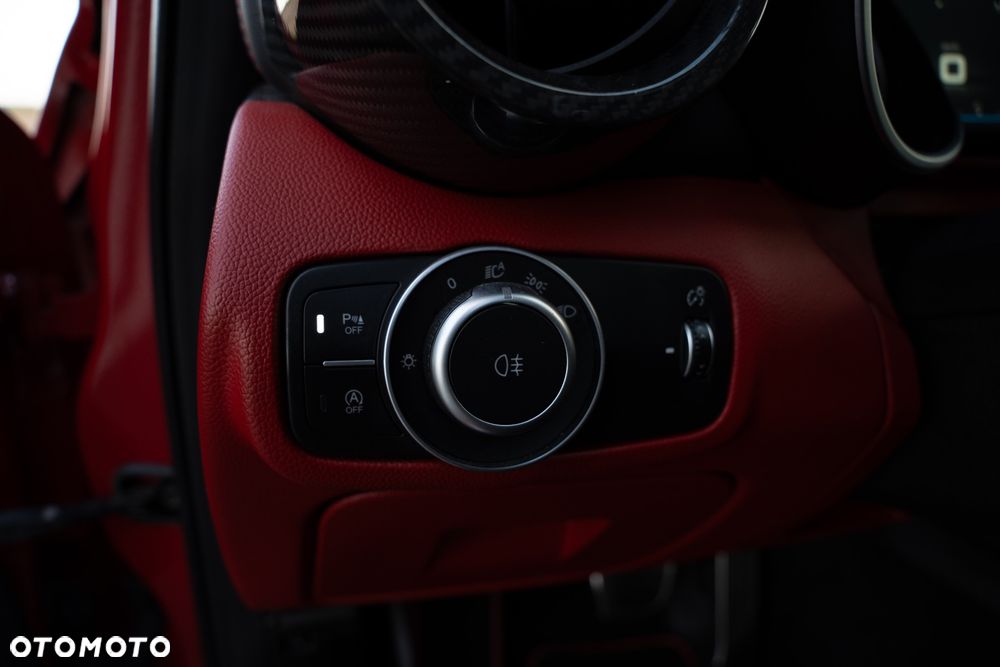 Alfa Romeo Giulia 2.9 Bi Turbo V6 Quadrifoglio - 18