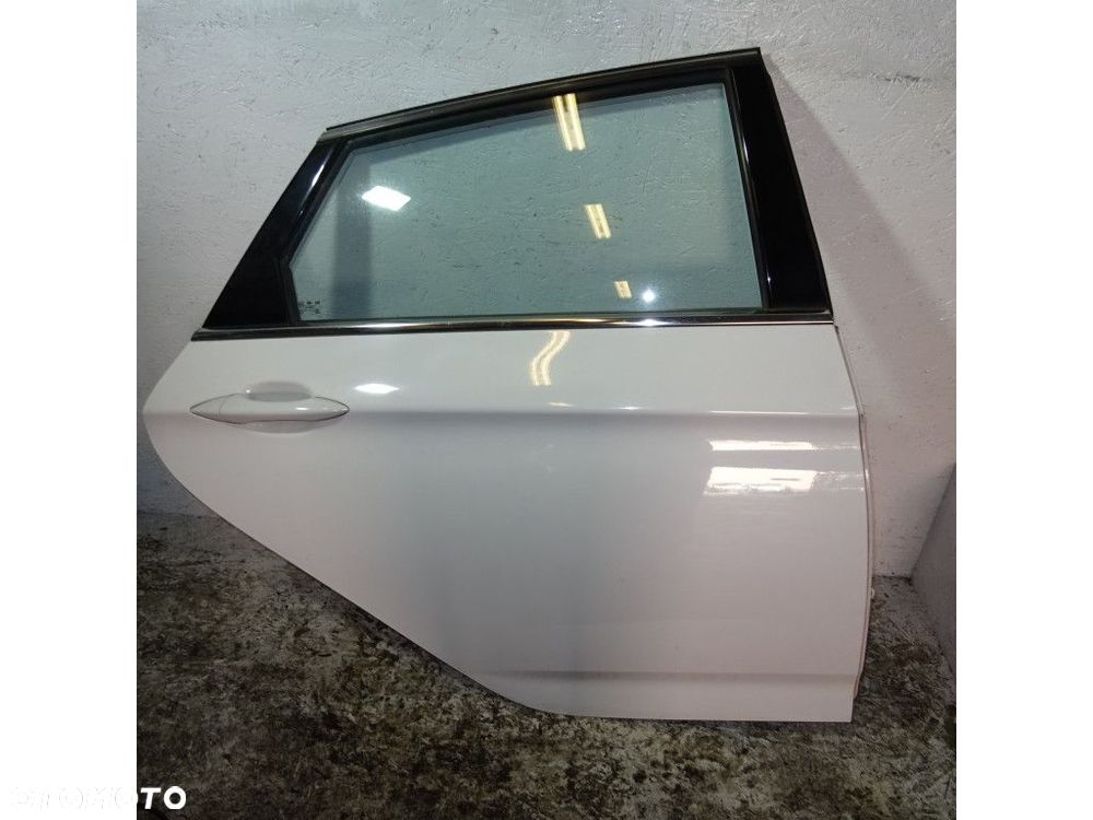 HYUNDAI I40 KOMBI DRZWI TYŁ PRAWE  NCW - 1
