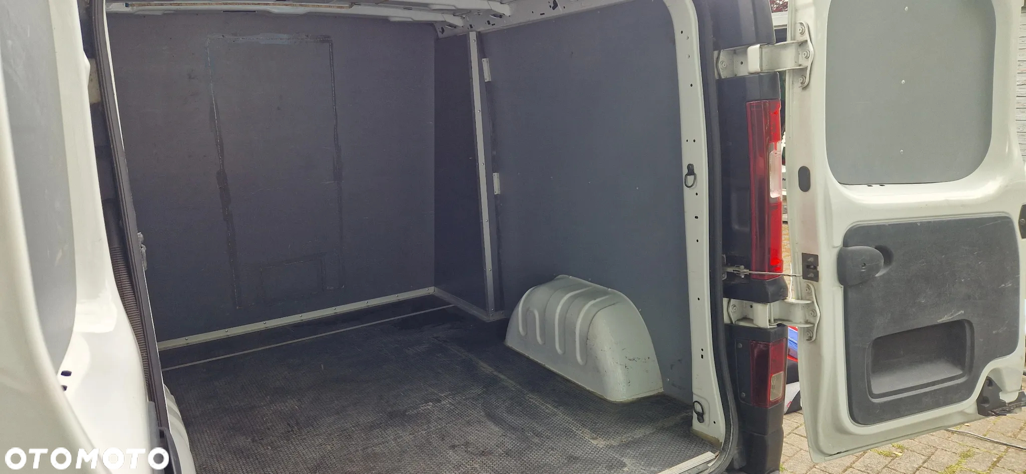 Opel Vivaro L2H1 - 9