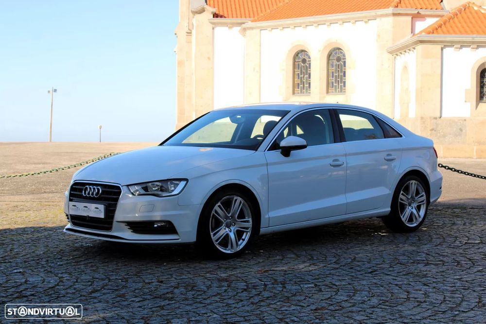 Audi A3 Limousine 1.6 TDI Business Line Attraction Ultra - 9