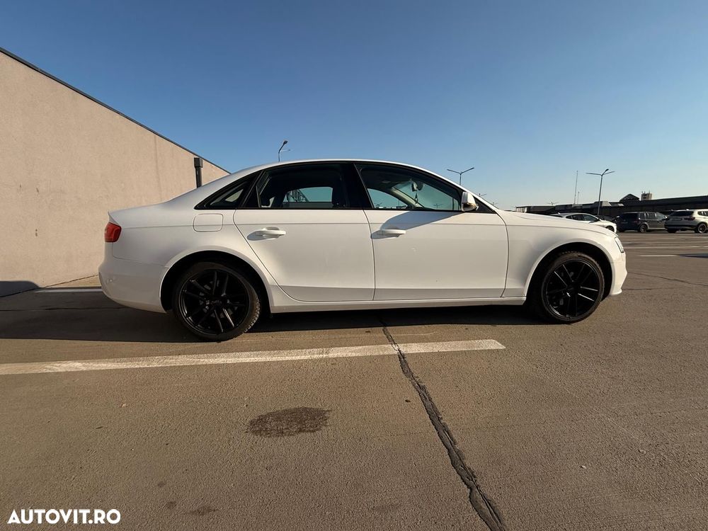 Audi A4 2.0 TDI DPF Attraction - 9