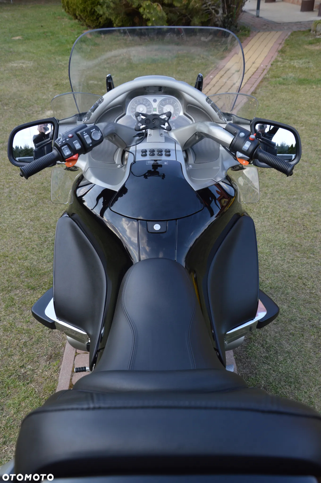 BMW LT - 12