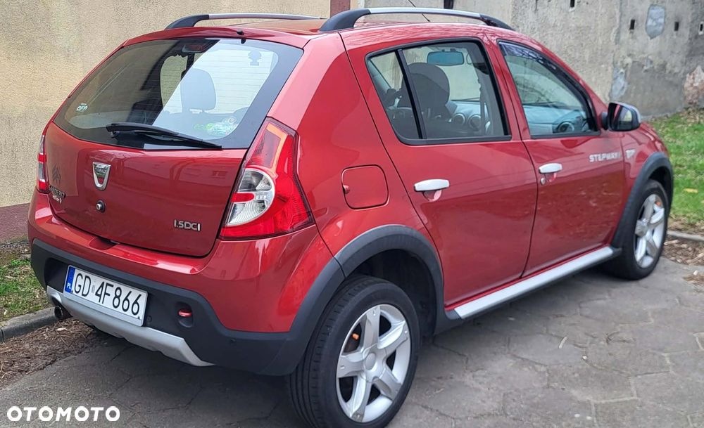 Dacia Sandero 1.5 dCi Laureate - 2