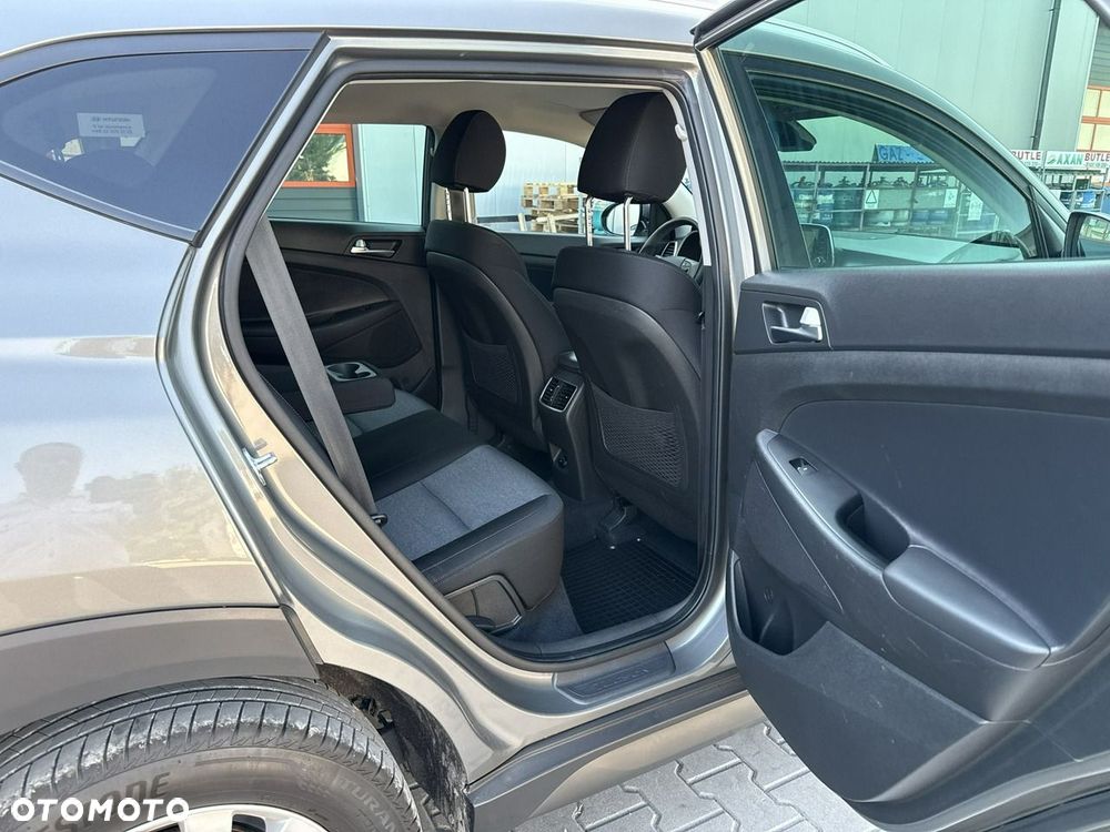 Hyundai Tucson 1.6 GDi Comfort 2WD - 17
