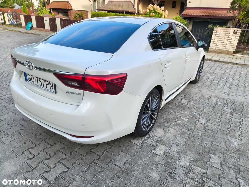 Toyota Avensis 1.8 Selection MS - 6