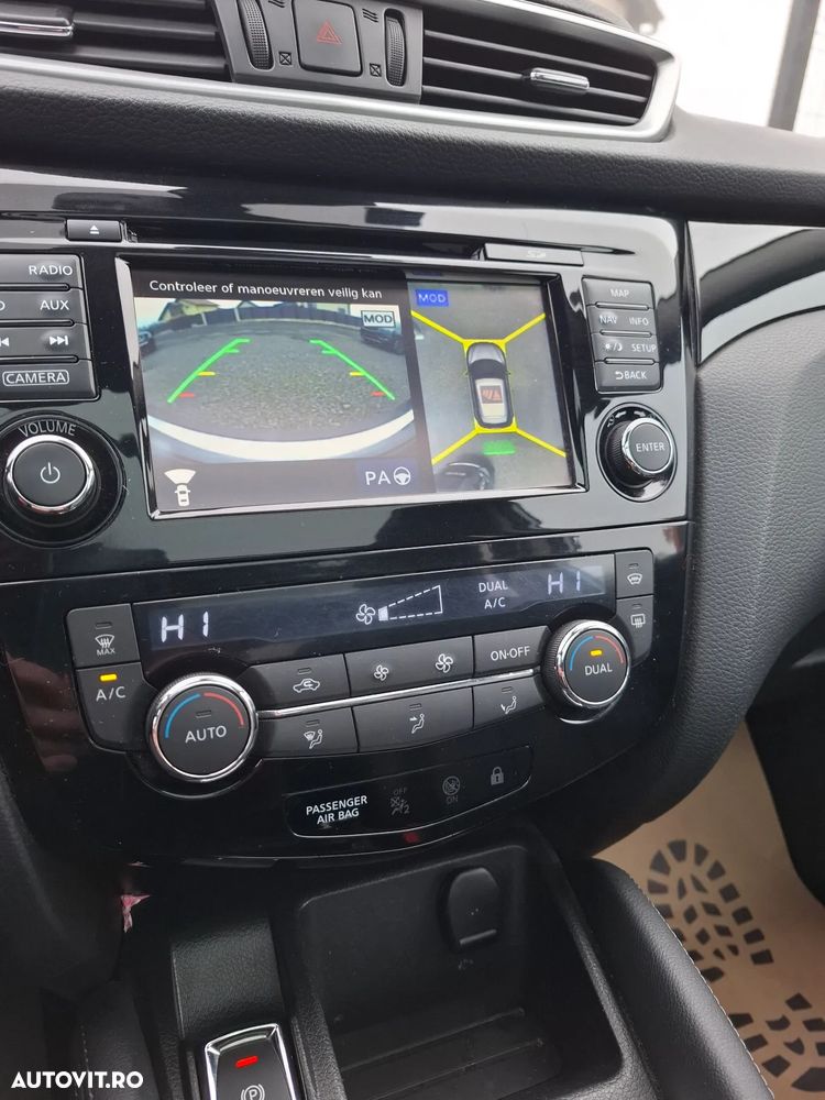 Nissan Qashqai 1.6 DIG-T TEKNA - 7