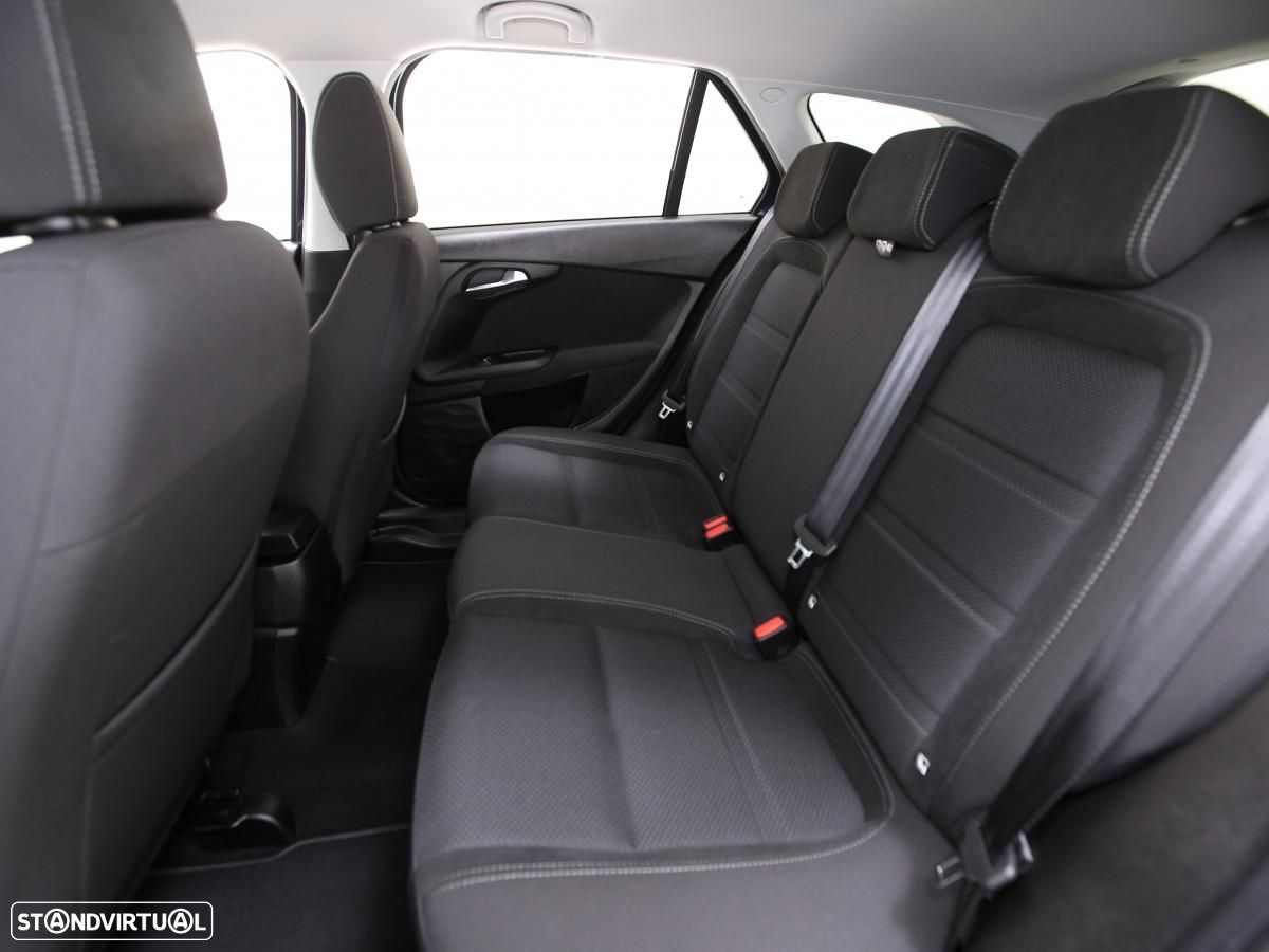 Fiat Tipo Station Wagon 1.3 M-Jet Lounge - 11