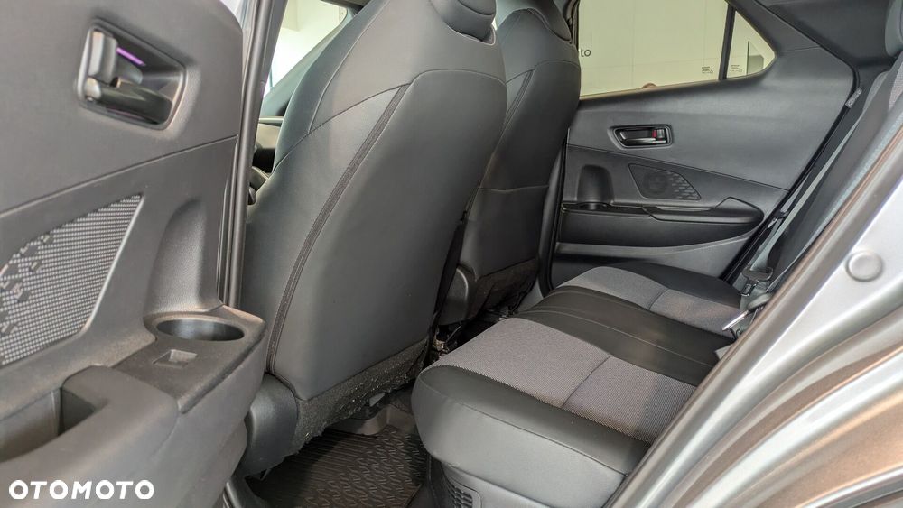 Toyota C-HR 2.0 PHEV Dynamic Force Executive - 9