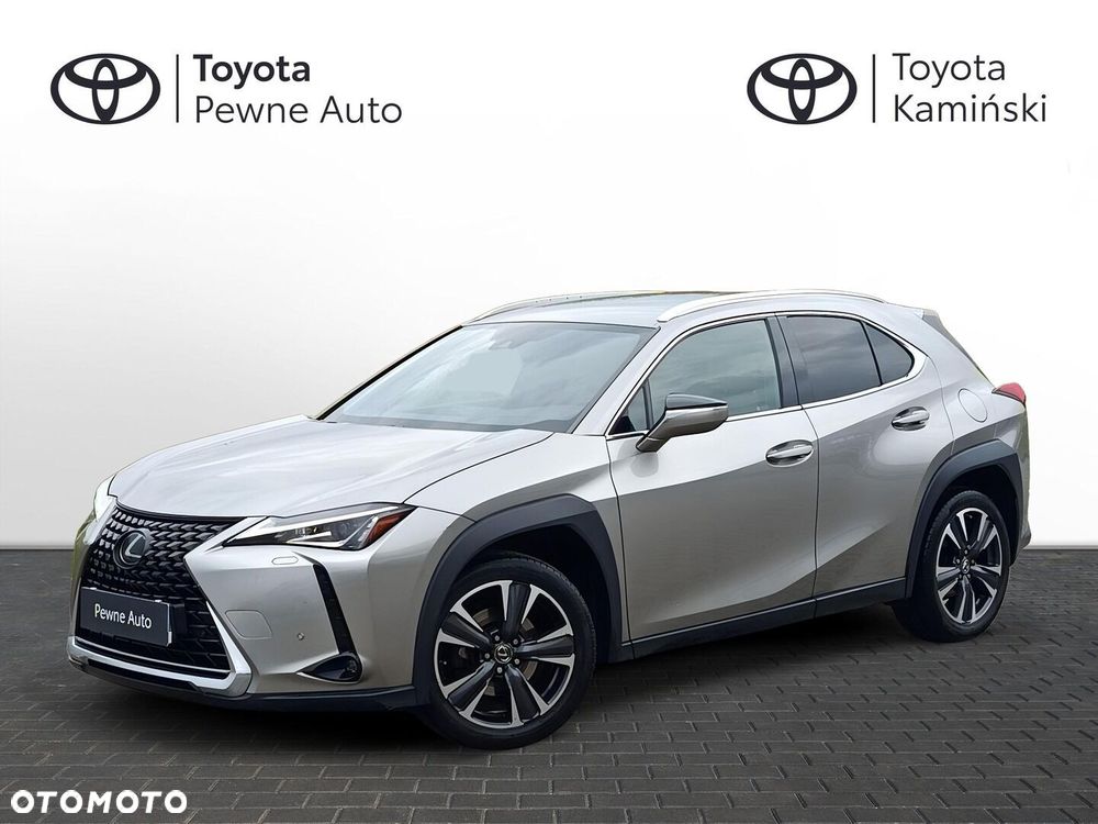 Lexus UX - 1