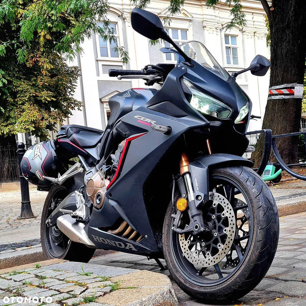 Honda CBR