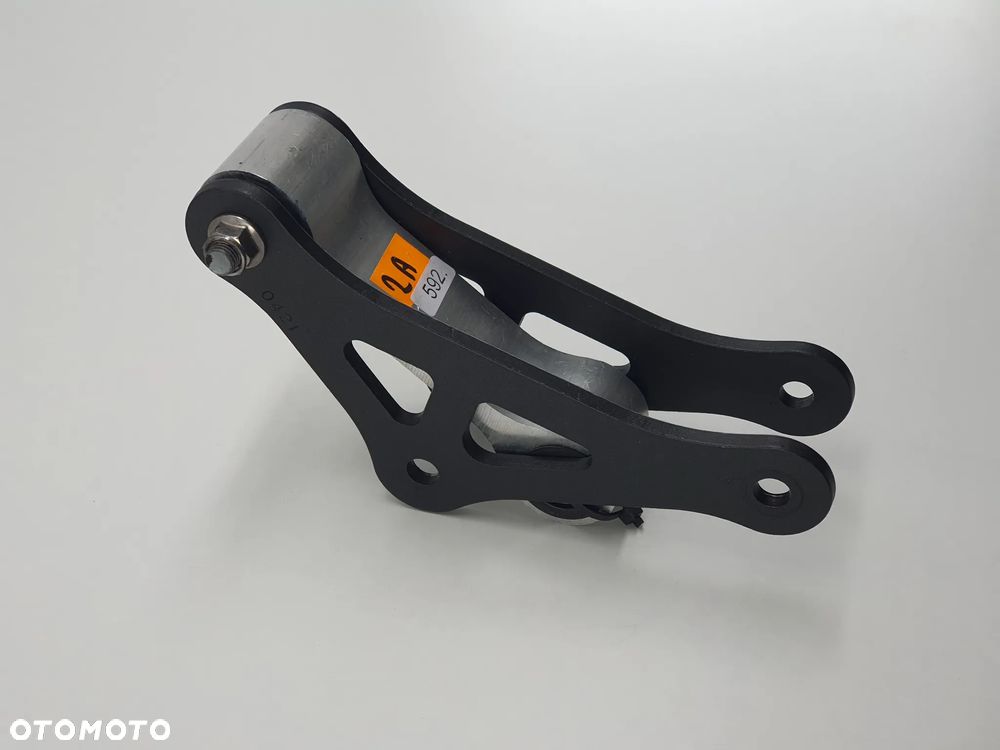 KAWASAKI VERSYS 1000 19- MOCOWANIE KOŁYSKA AMORTYZATORA - 1